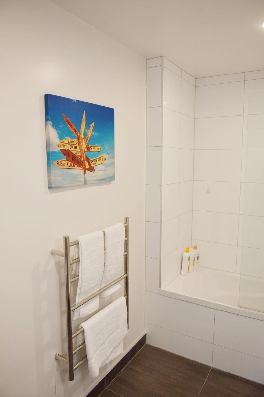 Johnsonville Brand New Lovely Townhouse Wellington Esterno foto
